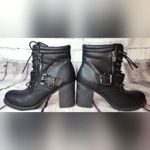 Betani Tanya-1 Women's Lace Up Buckle Strap Chunky Heel Combat Ankle Booties